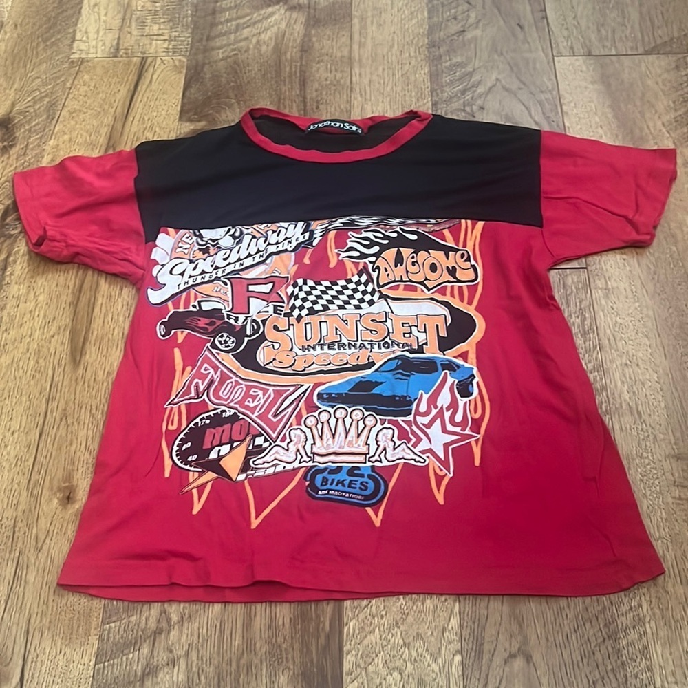Jonathon Saint Woman’s Tee Size S